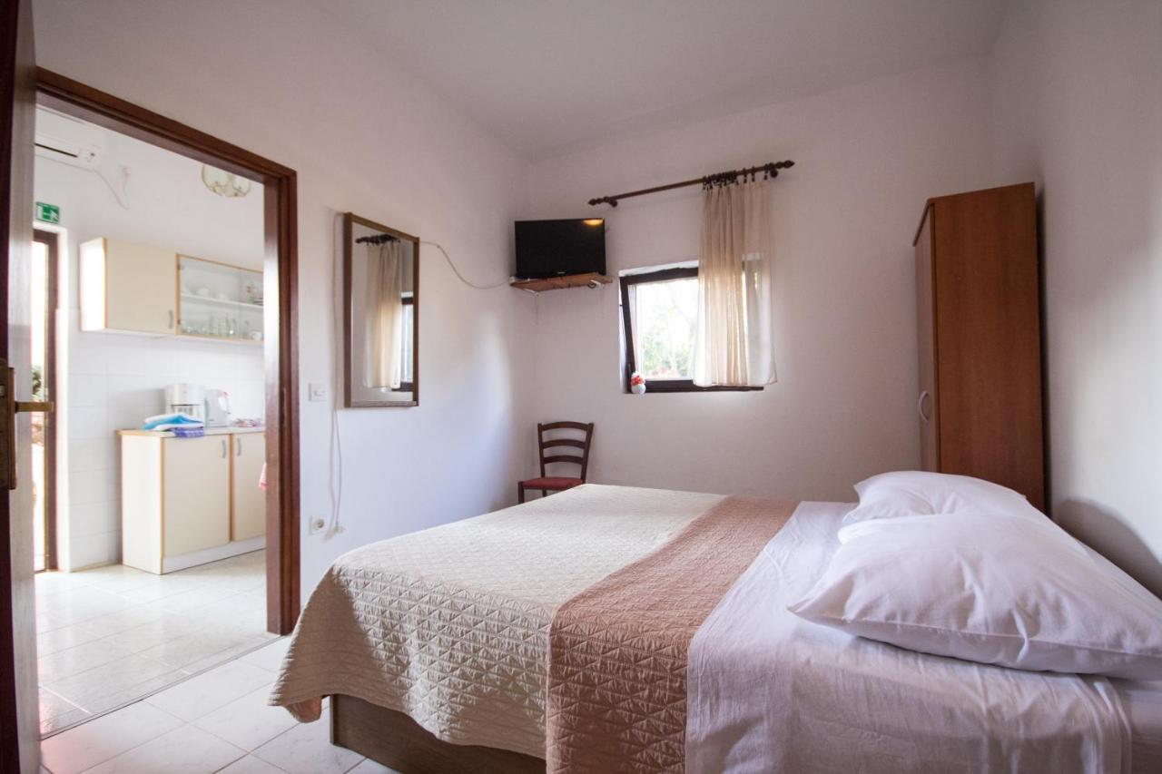 Villa Maria Новиград Екстериор снимка